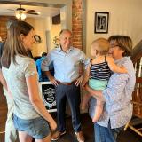 Rep. Smucker speaks to business owner.